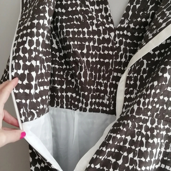 L.K. Bennett Dr Cho Sheath Dress Brown and Cream Front Pockets Elbow Sleeve 6 - Picture 12 of 17